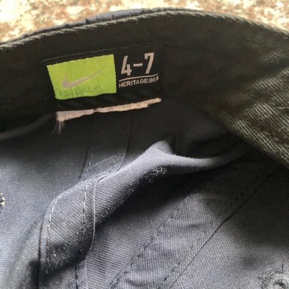 Toddler Nike baseball hat - Picture 4 of 4